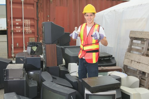 Commercial waste removal services in Parsons Green